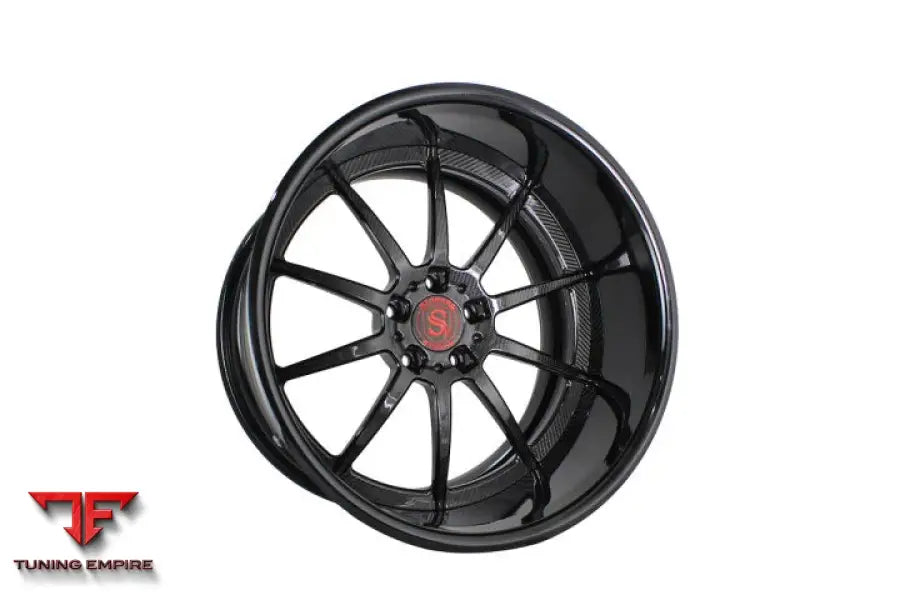 STRASSE R10 SIGNATURE