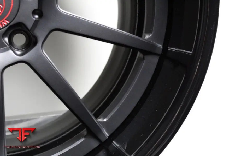 STRASSE R10 SIGNATURE FORGED WHEELS