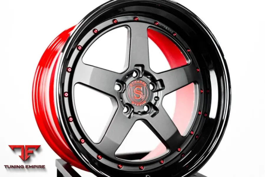 STRASSE S5 COMPETITION