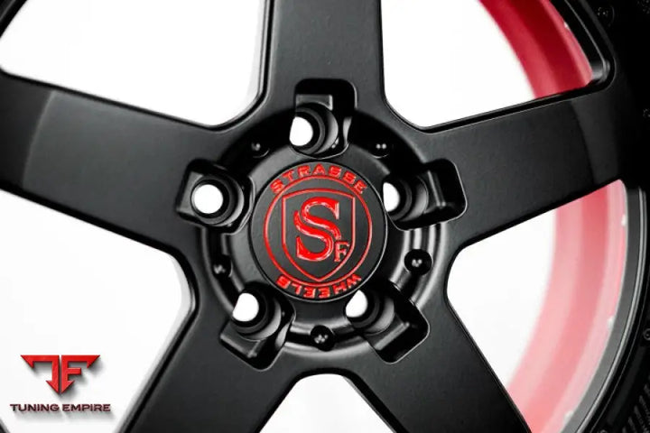 STRASSE S5 COMPETITION