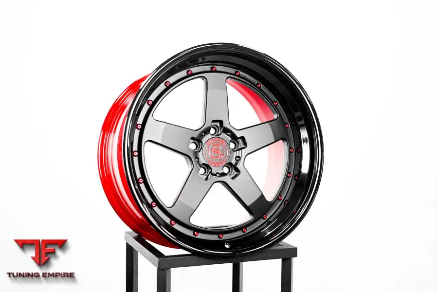 STRASSE S5 COMPETITION