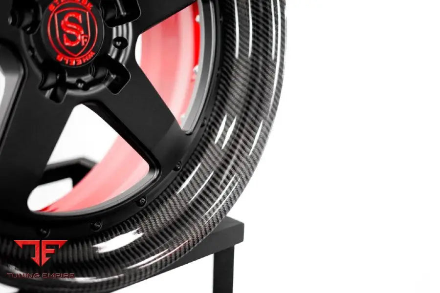 STRASSE S5 COMPETITION