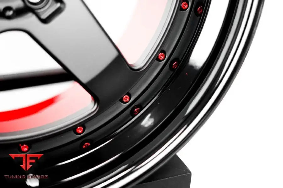 STRASSE S5 COMPETITION