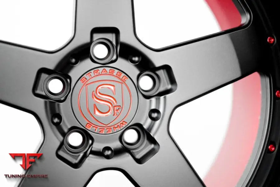 STRASSE S5 COMPETITION