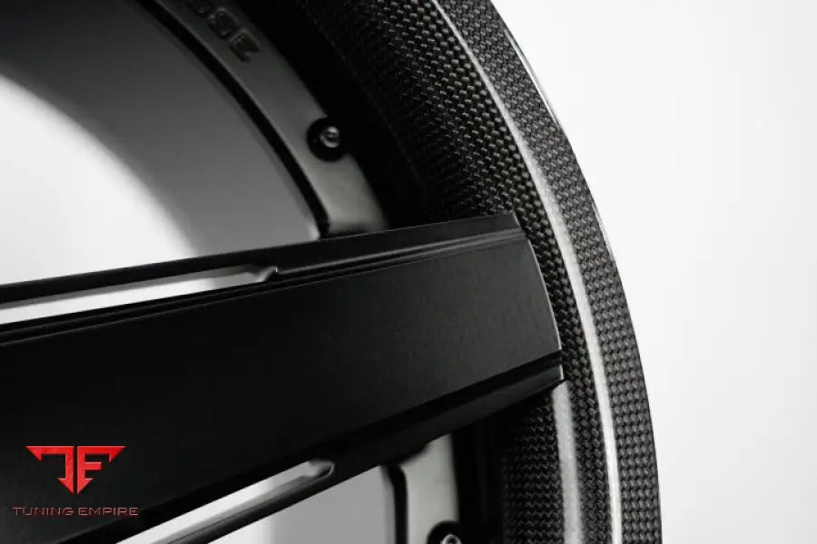 STRASSE S5-RS CARBON