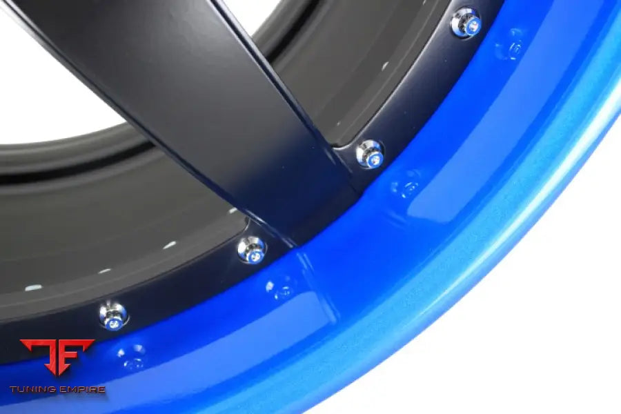 STRASSE S5 SIGNATURE FORGED WHEELS