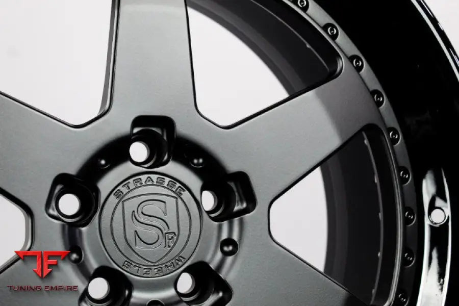 STRASSE S6 COMPETITION