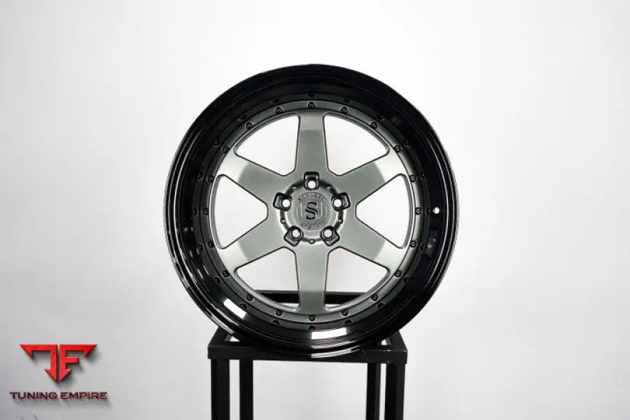 STRASSE S6 COMPETITION