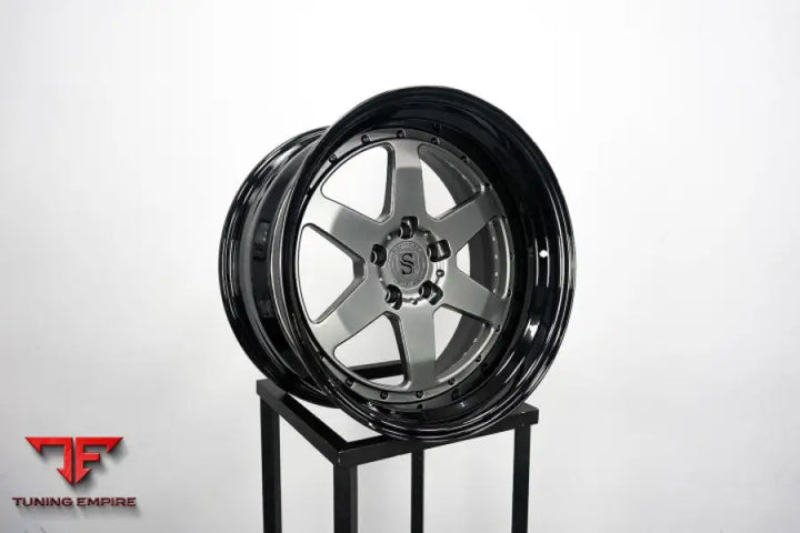 STRASSE S6 COMPETITION