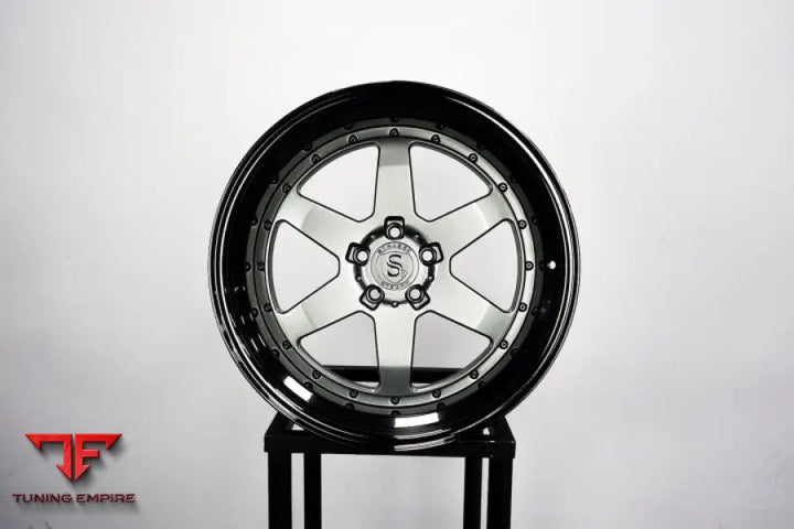 STRASSE S6 COMPETITION