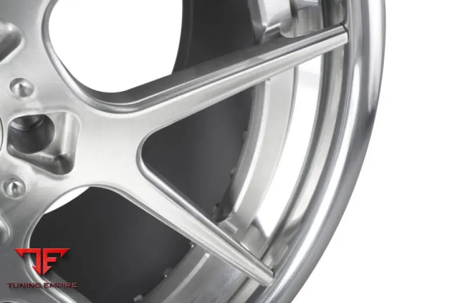 STRASSE SM5 DEEP CONCAVE FORGED WHEELS
