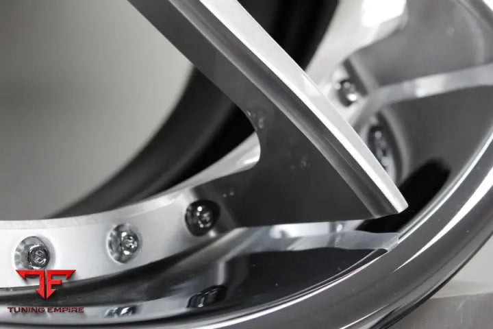 STRASSE SM5 DEEP CONCAVE FORGED WHEELS