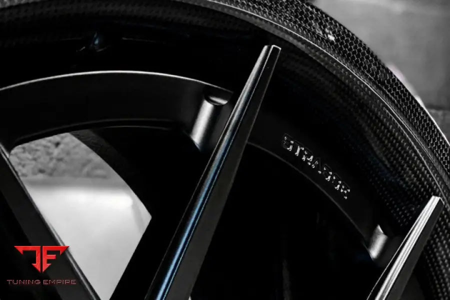 STRASSE SM5R CARBON