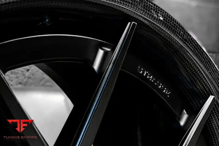 STRASSE SM5R CARBON