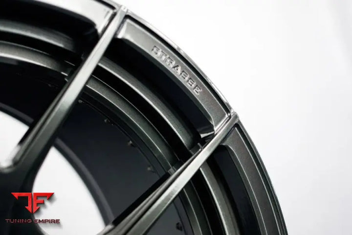STRASSE SM5R DEEP CONCAVE FORGED WHEELS