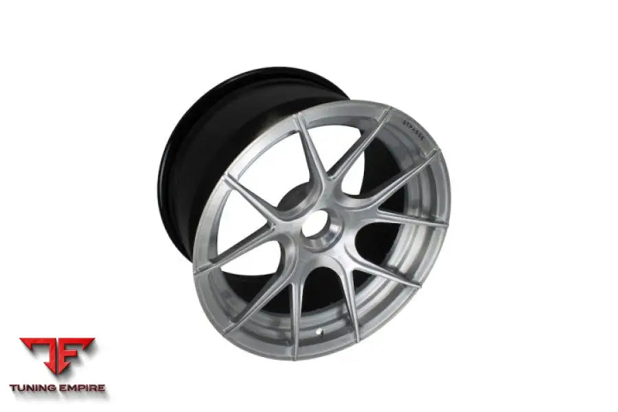 STRASSE SM5R DEEP CONCAVE FORGED WHEELS