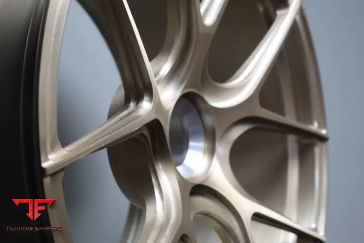 STRASSE SM5R DEEP CONCAVE FORGED WHEELS