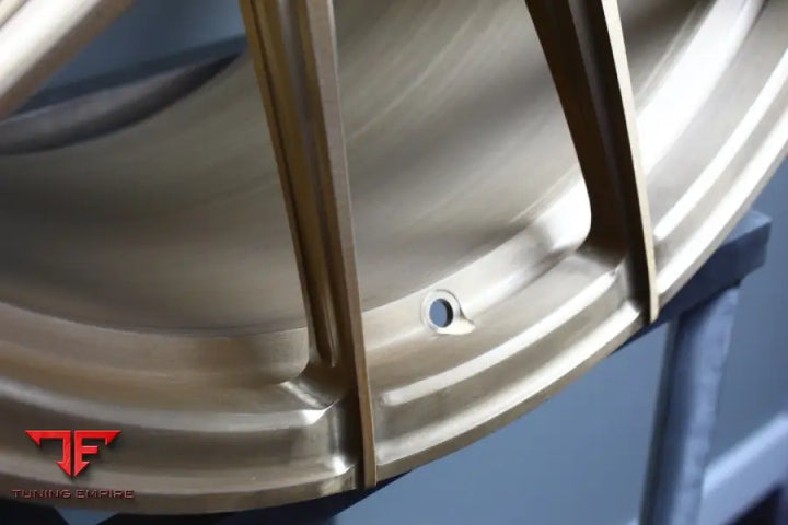 STRASSE SM5R DEEP CONCAVE FORGED WHEELS