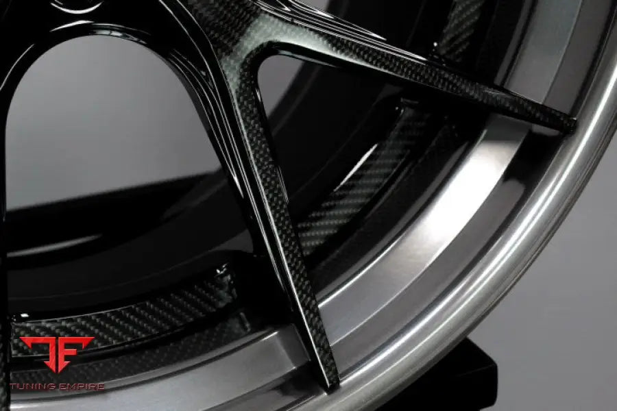 STRASSE SM5R DEEP CONCAVE FORGED WHEELS