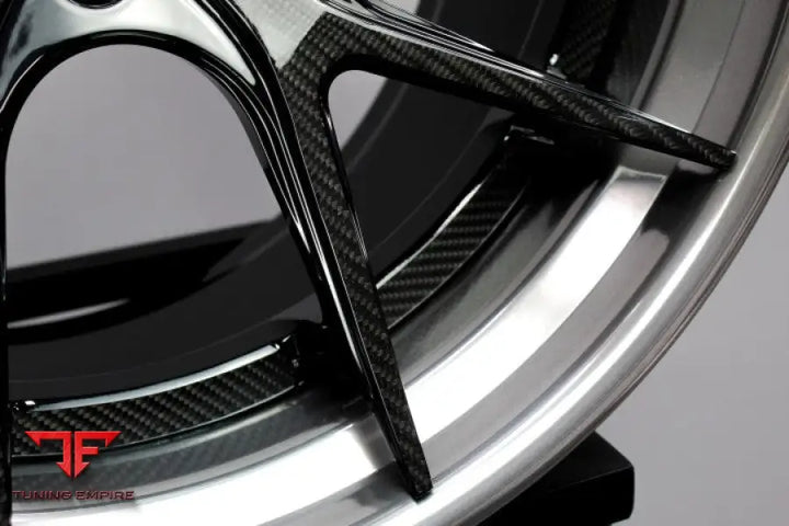 STRASSE SM5R DEEP CONCAVE FORGED WHEELS