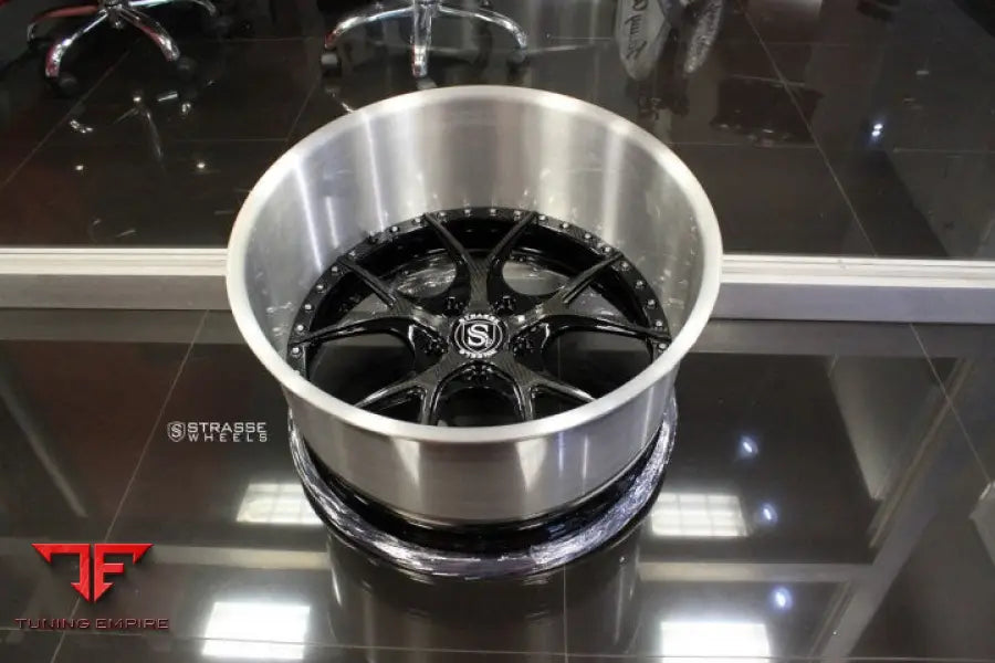 STRASSE SM5R SIGNATURE