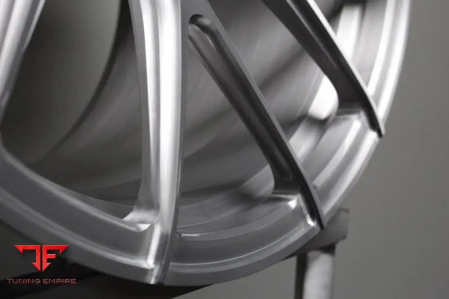 STRASSE SM6R DEEP CONCAVE