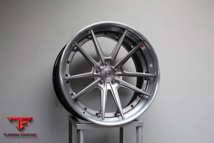 STRASSE SV1 DEEP CONCAVE FORGED WHEELS