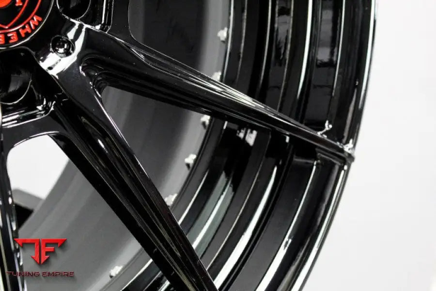 STRASSE SV10 DEEP CONCAVE