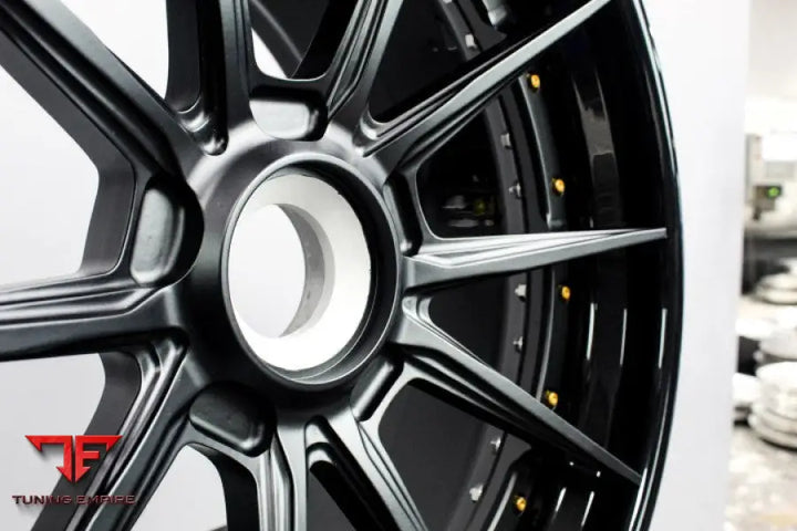 STRASSE SV10 DEEP CONCAVE FORGED WHEELS