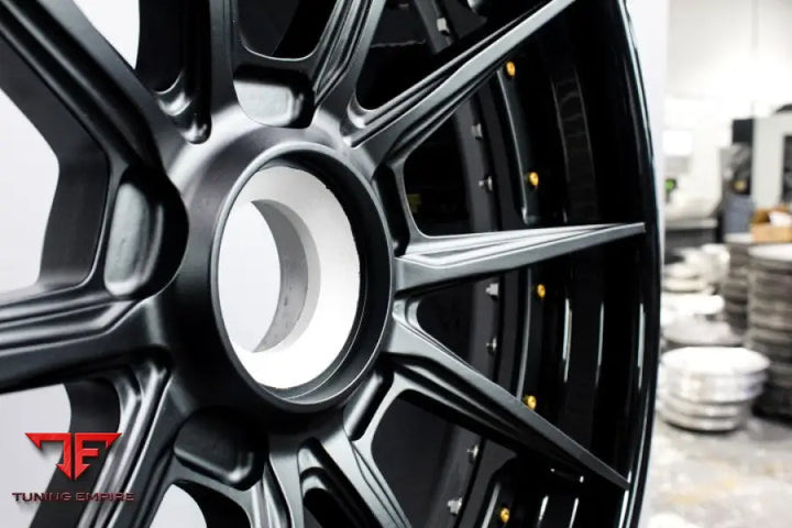 STRASSE SV10 DEEP CONCAVE FORGED WHEELS
