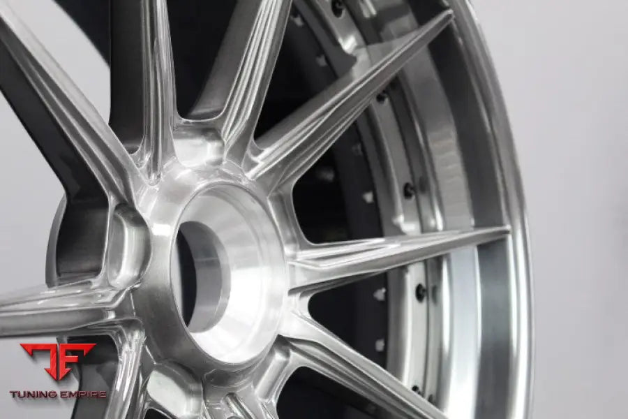 STRASSE SV10 DEEP CONCAVE FORGED WHEELS