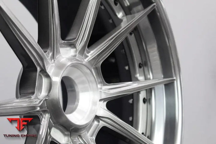 STRASSE SV10 DEEP CONCAVE FORGED WHEELS