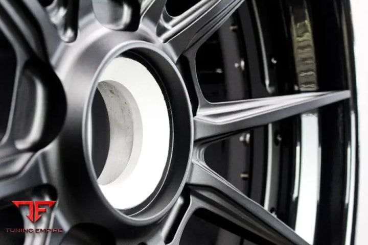 STRASSE SV10 DEEP CONCAVE FORGED WHEELS