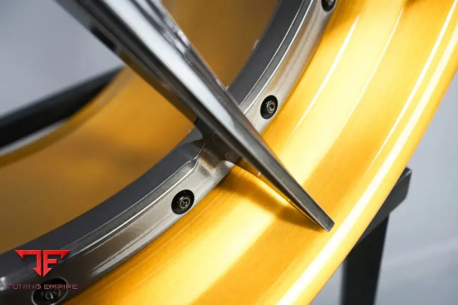 STRASSE SV10 DEEP CONCAVE FORGED WHEELS