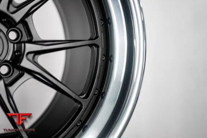 STRASSE SV10 TRACK FORGED WHEELS