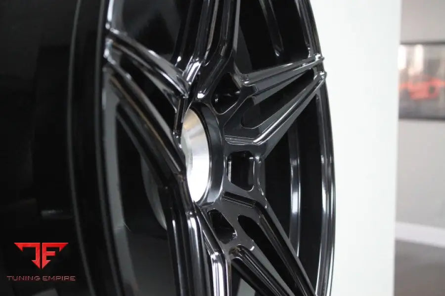 STRASSE SV2 DEEP CONCAVE