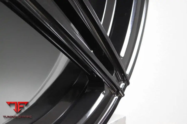 STRASSE SV2 DEEP CONCAVE