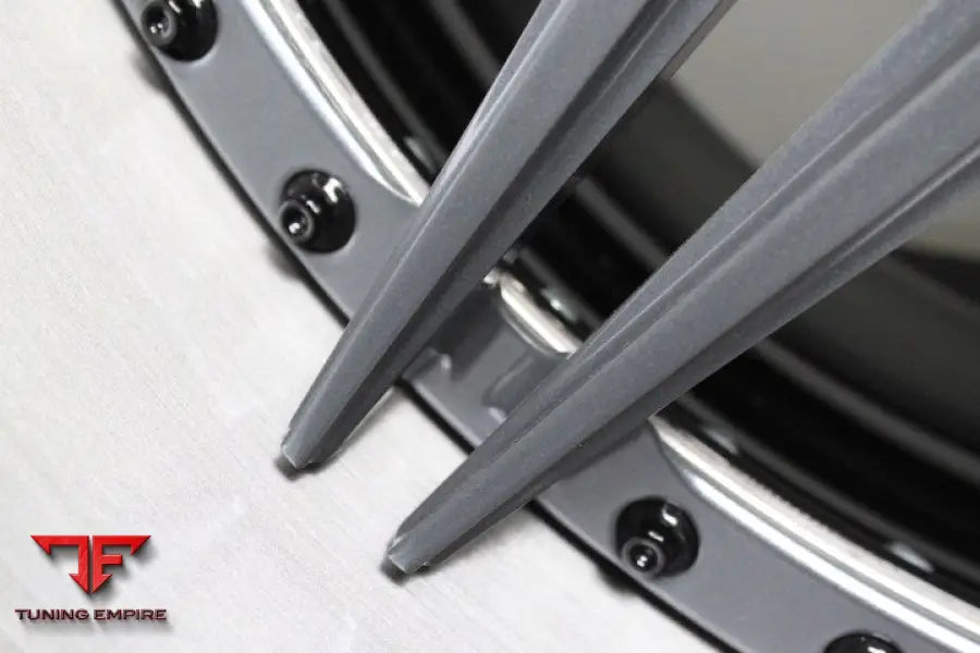 STRASSE SV2 DEEP CONCAVE FORGED WHEELS