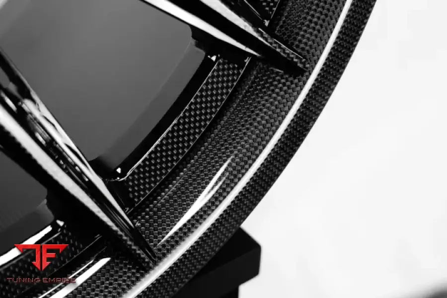 STRASSE SV5-RS CARBON