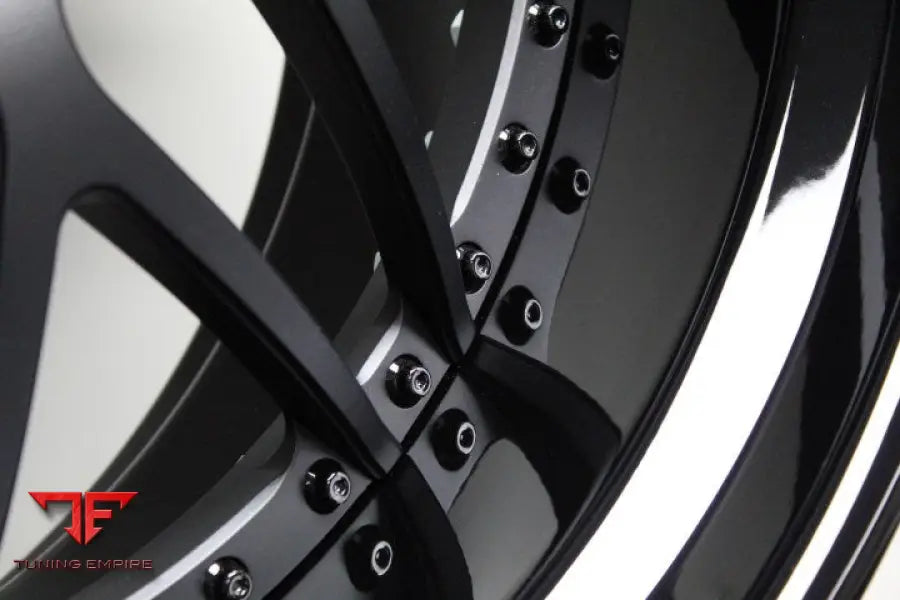 STRASSE SV8 PERFORMANCE