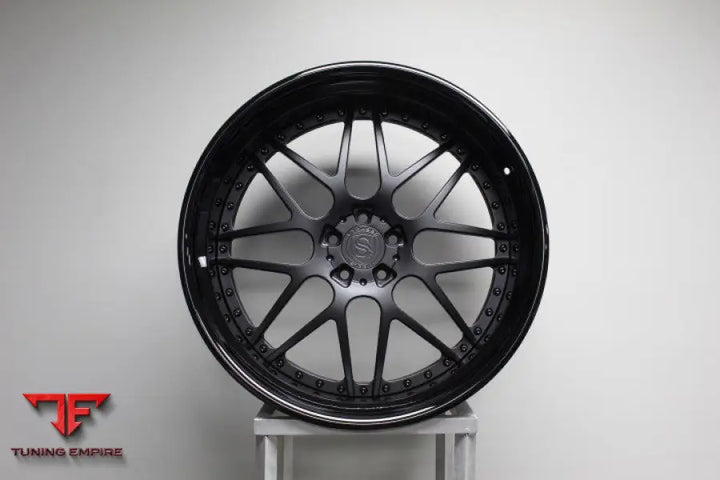 STRASSE SV8 PERFORMANCE