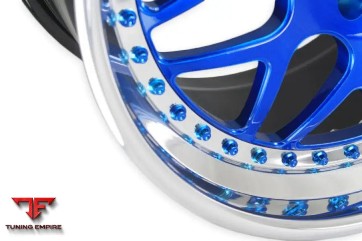 STRASSE SV8 PERFORMANCE FORGED WHEELS