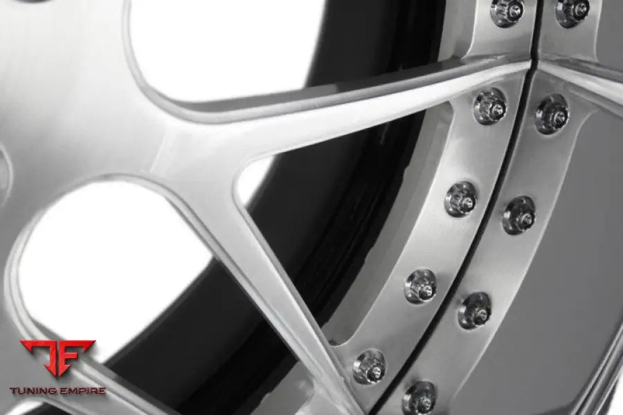 STRASSE SV8 SIGNATURE FORGED WHEELS