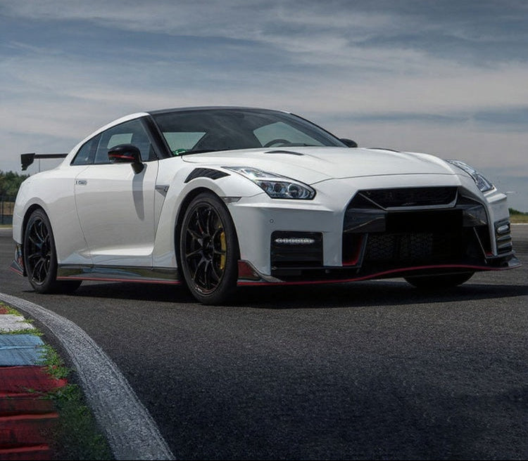 NISSAN GTR BODY KIT