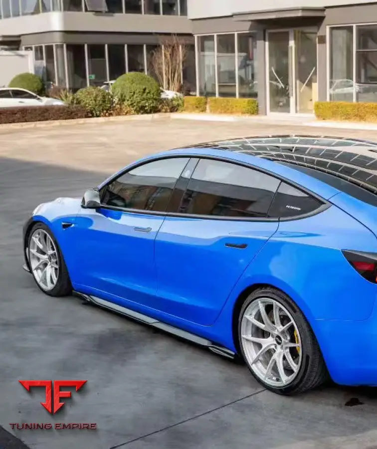 TESLA MODEL 3 HIGHLAND / P 2024-ON ACTION AERO SERIES SIDE SKIRTS - Side Skirts