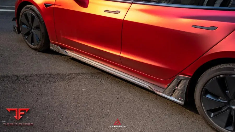 Tesla Model 3 Highland AE Design side skirts