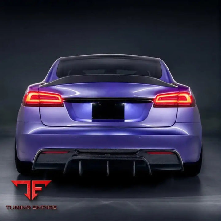 TESLA MODEL S CARBON FIBER PARTS