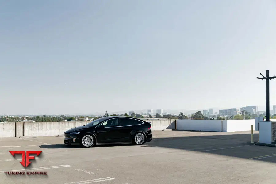 TESLA MODEL X FORGED WHEELS AND EXHAUST SYSTEM