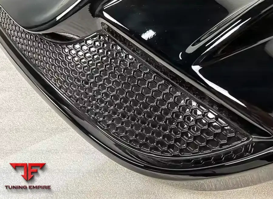 TESLA MODEL Y CARBON BODY KITS PARTS