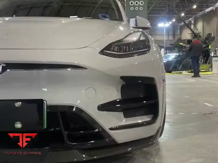 TESLA MODEL Y CARBON BODY KITS PARTS